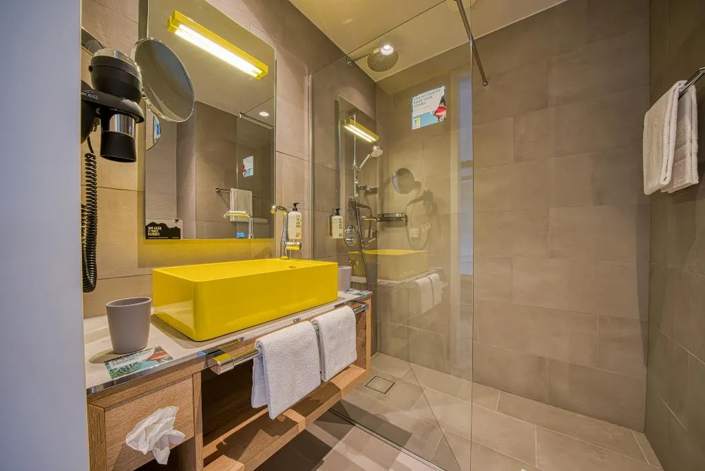 Room, Vienna House Easy by Wyndham Amsterdam Airport, Amsterdam