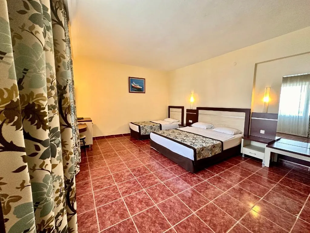 DOUBLE SINGLE USE RUN OF HOUSE Room, Blue Wave Suite Hotel, Antalya