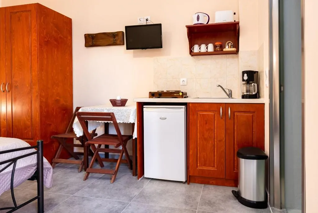 Room, Villa Aegeon, Santorini