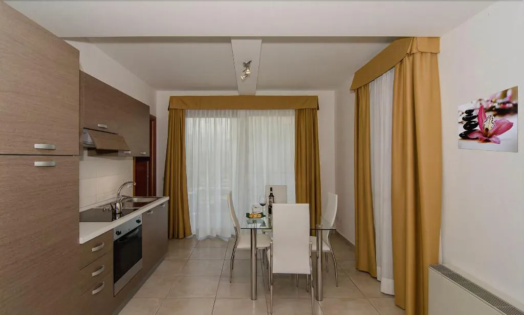 Room, Hotel Paris, Florence
