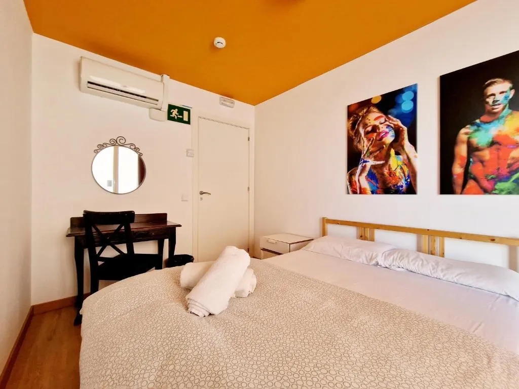 DOUBLE STANDARD Room, Arc House Barcelona, Barcelona