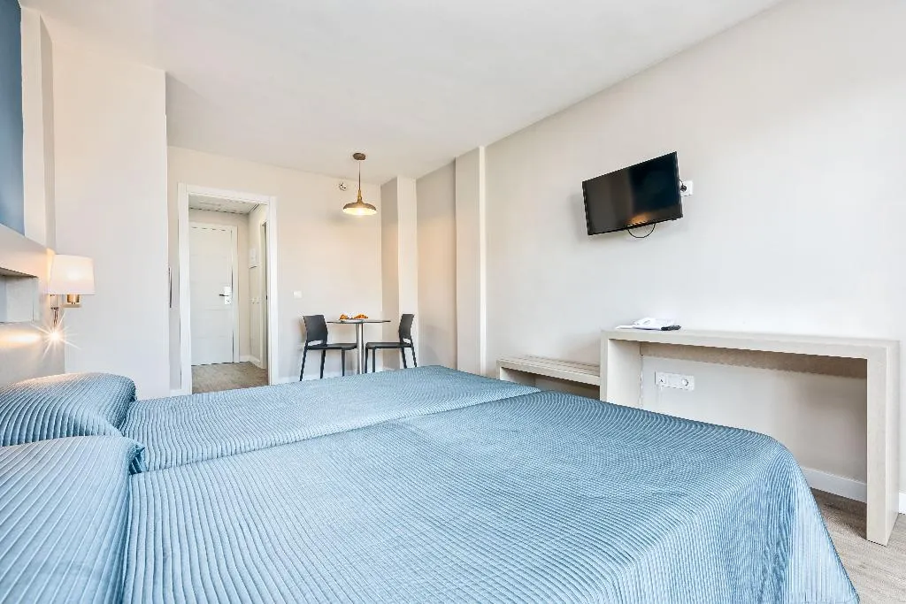 STUDIO CAPACITY 2 Room, Aparthotel Veramar, Costa Del Sol