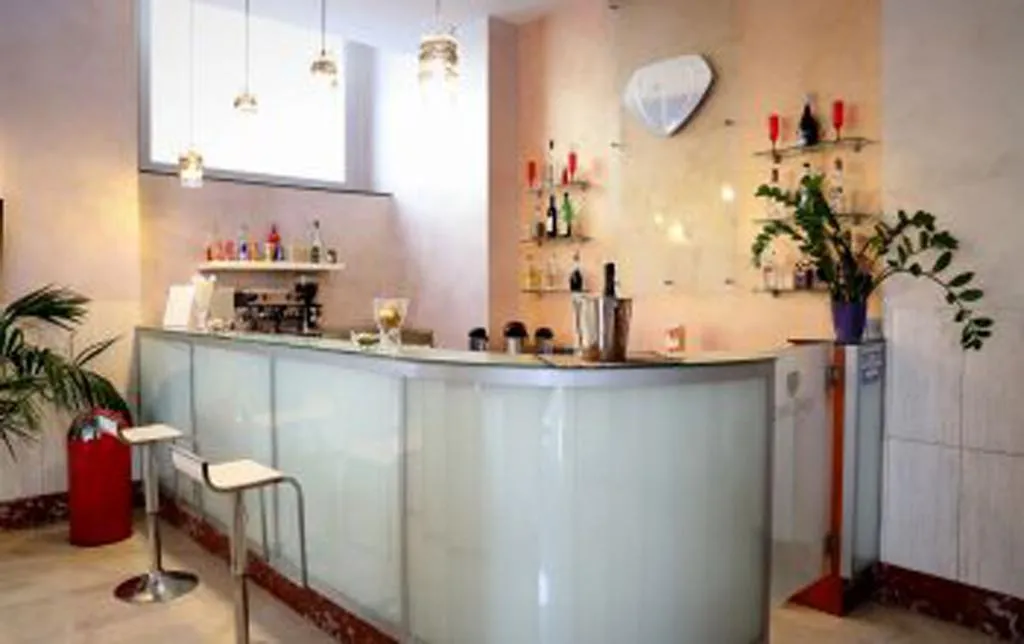 Bar, Hotel Diamond, Naples