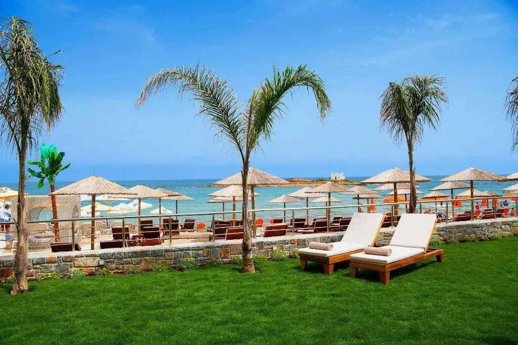 Terrace, High Beach White, Crete
