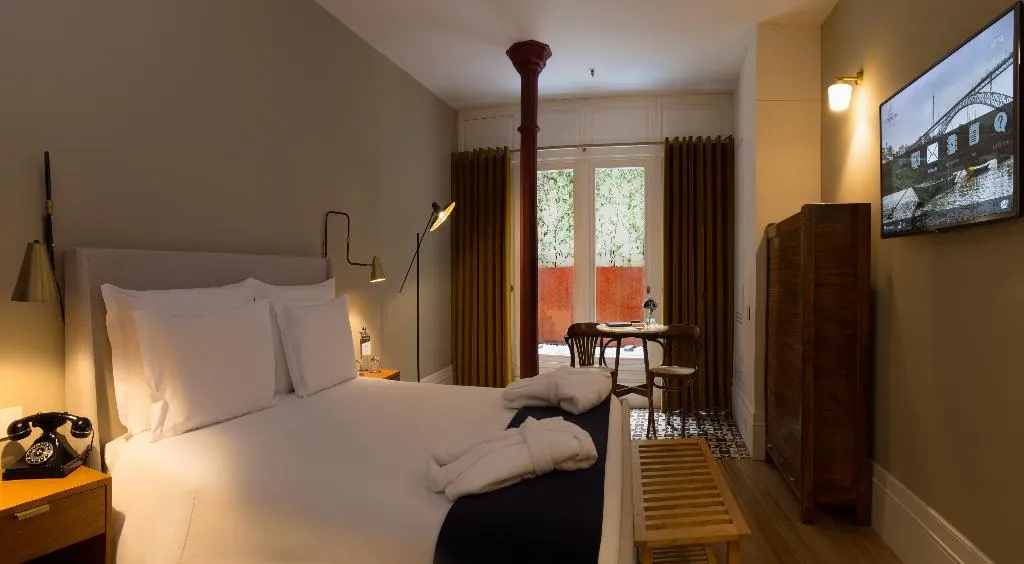 Double or Twin STANDARD Room, Porto AS 1829 Hotel, Porto