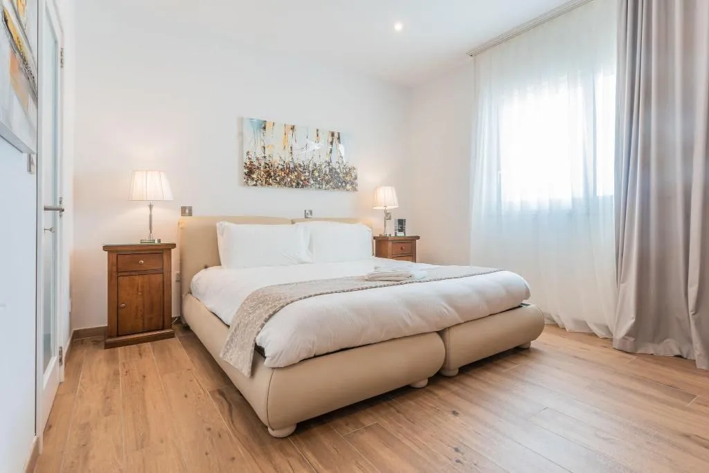Double or Twin COMFORT Room, Palazzo Violetta, Malta