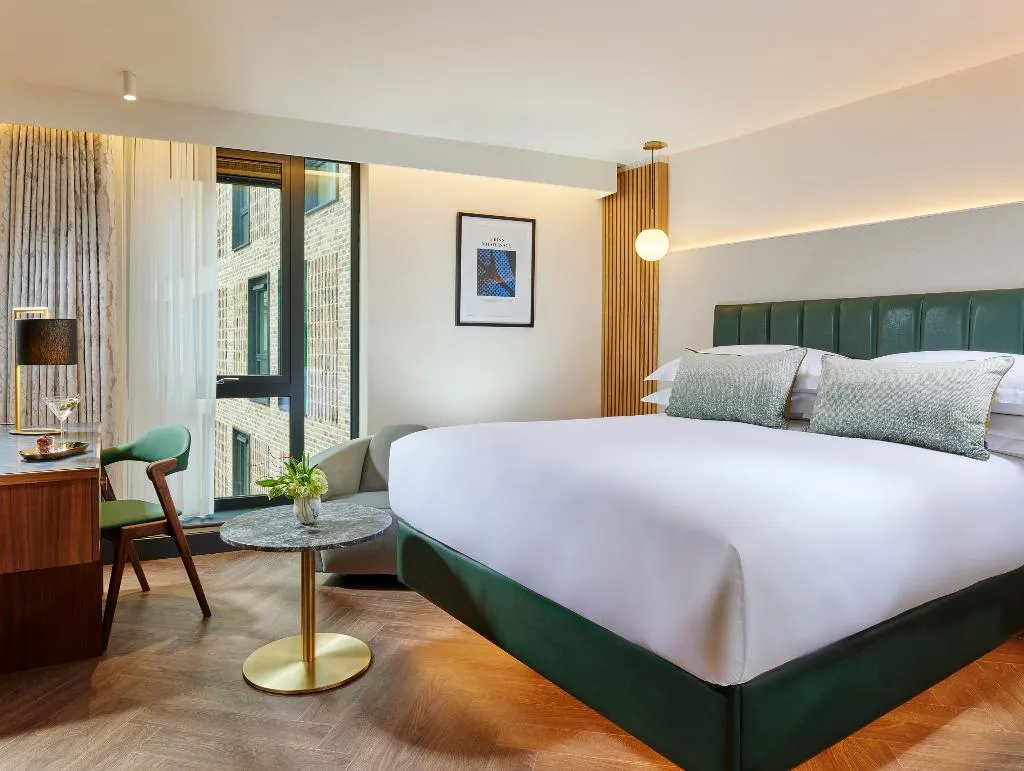 DOUBLE SINGLE USE KING SIZE BED Room, The Chancery Hotel, Dublin