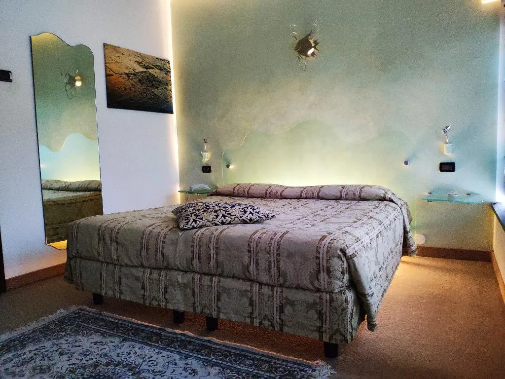 TRIPLE STANDARD Room, Hotel Feel Inn Venice Airport Rooms, Venice