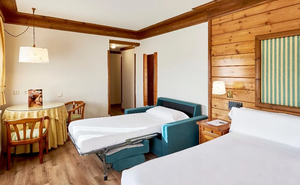 TRIPLE CAPACITY 3 Room, Grevol Spa, Costa Brava