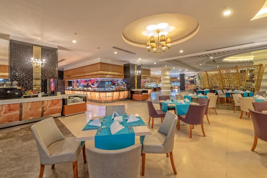 Restaurant, Kirman Belazur Resort & Spa, Antalya
