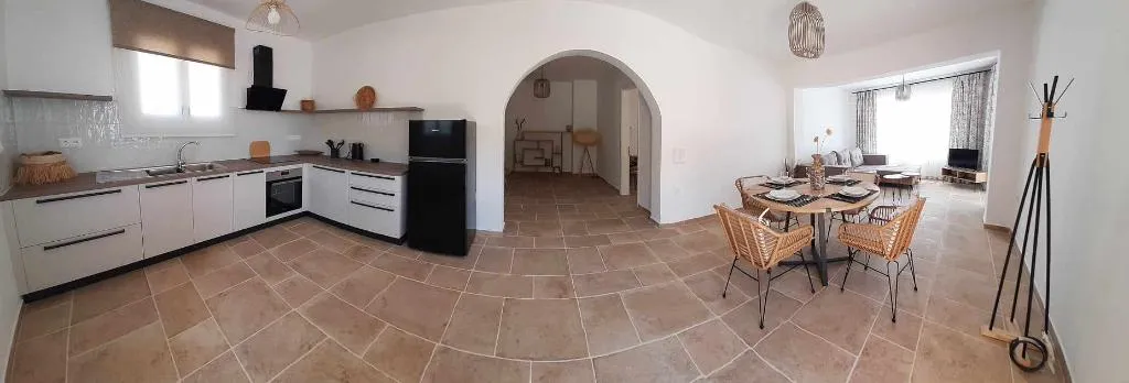 HOUSE TWO BEDROOMS ONE BATHROOM Room, Roza studios, Corfu