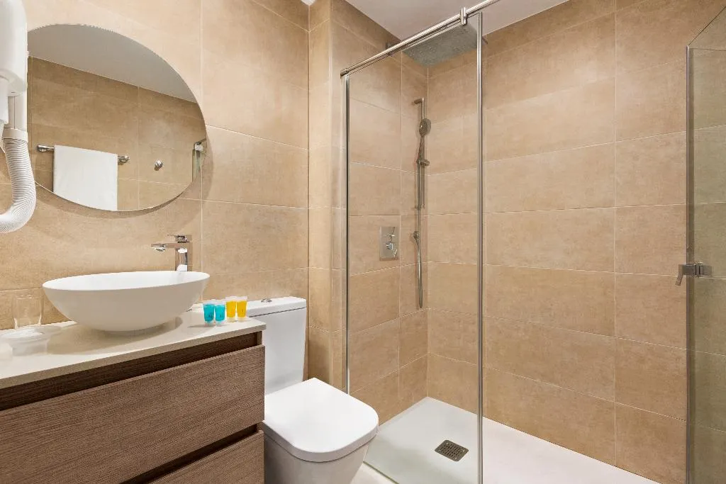 APARTMENT TWO BEDROOMS Room, Ramada Hotel & Suites By Wyndham Costa Del Sol, Costa Del Sol