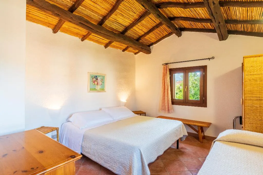 APARTMENT CAPACITY 4 Room, Appartamenti Tiffany, Olbia