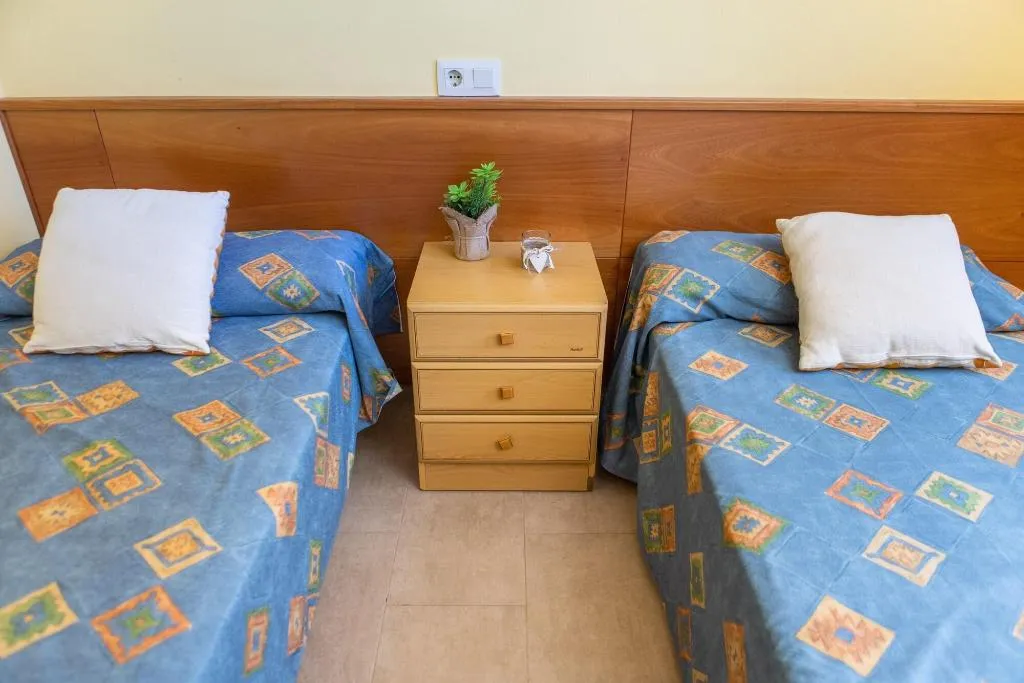 Room, Apartamentos Els Salats Estartit, Costa Brava
