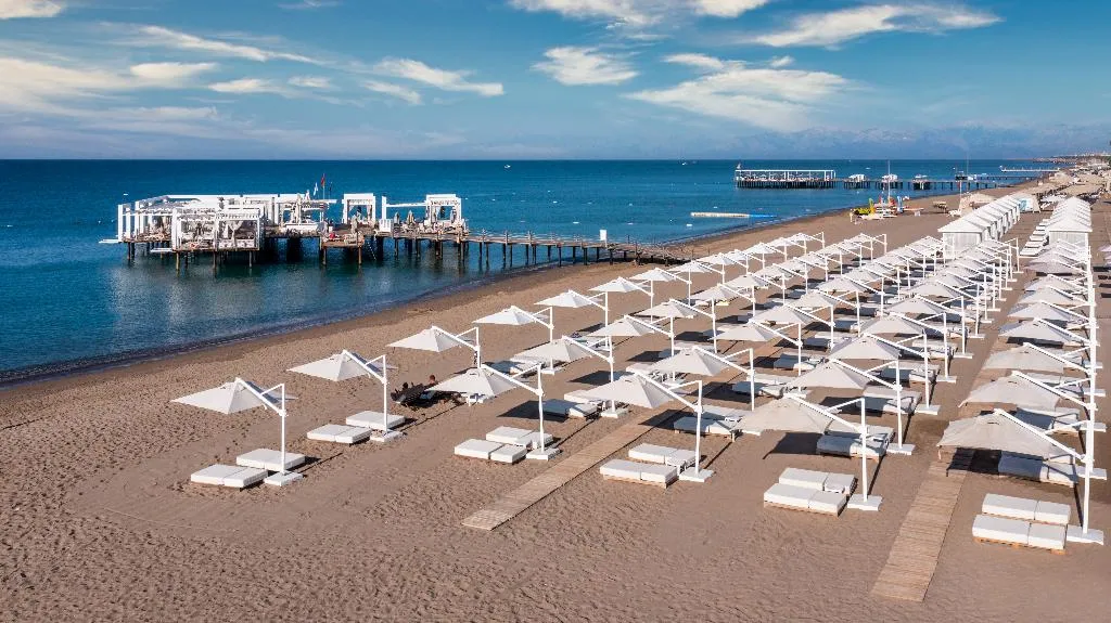 Beach, Kempinski Hotel The Dome, Antalya