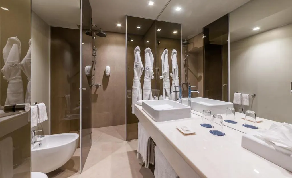 Room, TUI Blue Gardens Adults Only Savoy Signature, Madeira