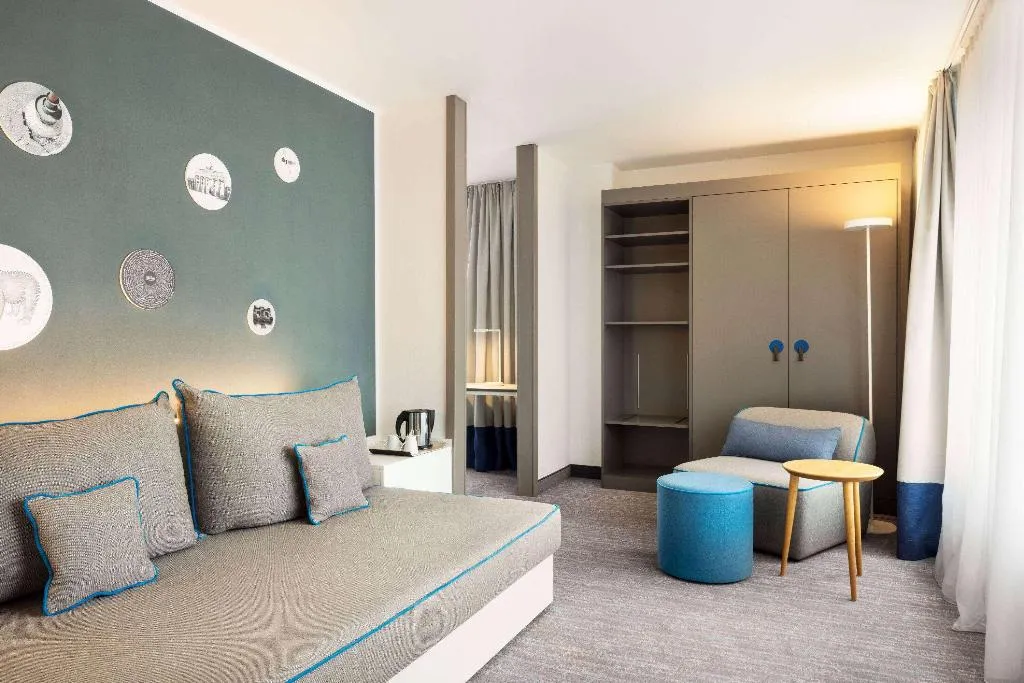 Room Accessible Room, Vienna House Easy by Wyndham Berlin PrenzlauerBerg, Berlin