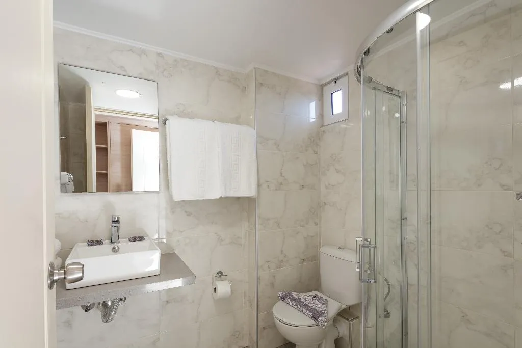 QUADRUPLE STANDARD Room, Rethymno Village, Crete
