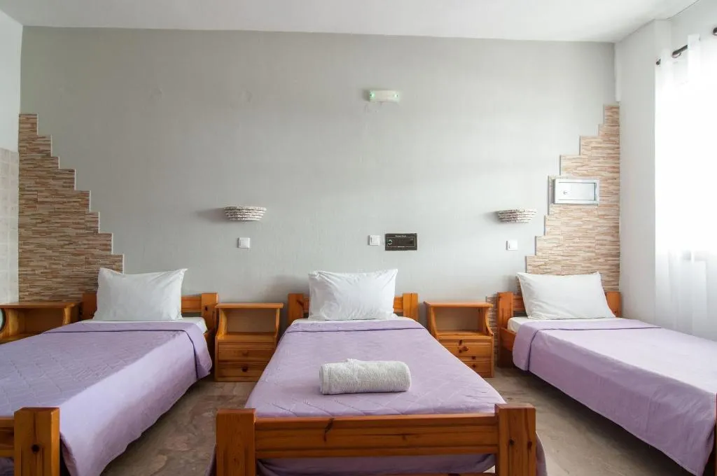 Room, Holiday Beach Resort, Santorini