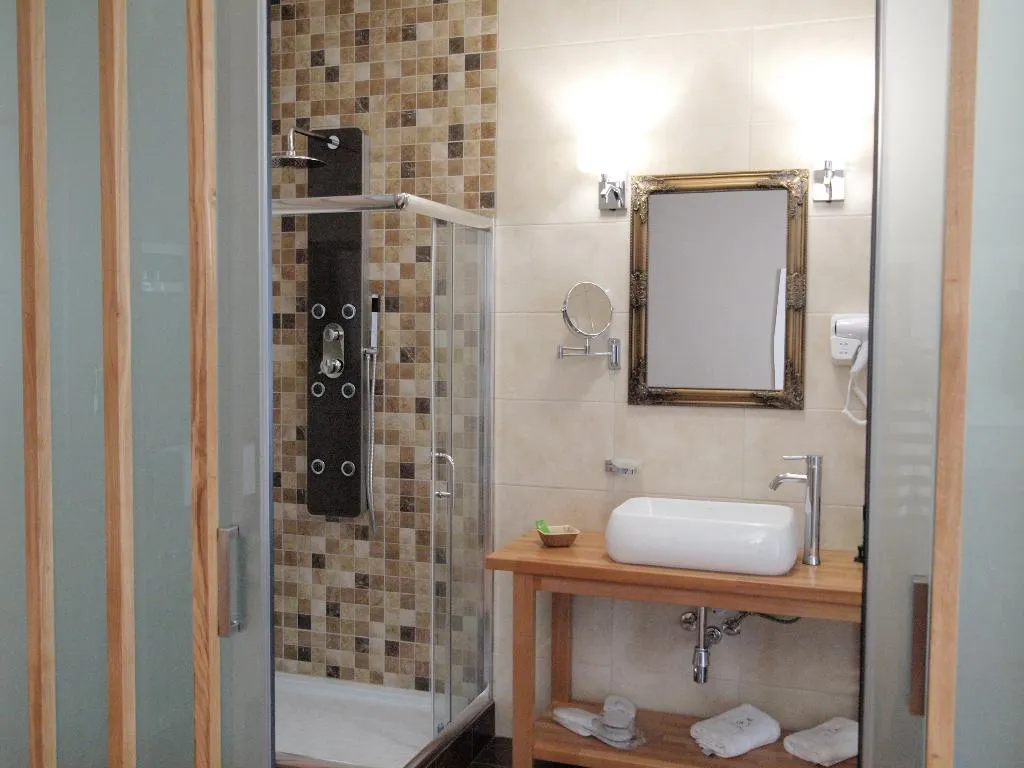 SUITE STANDARD Room, King Lodge, Athens
