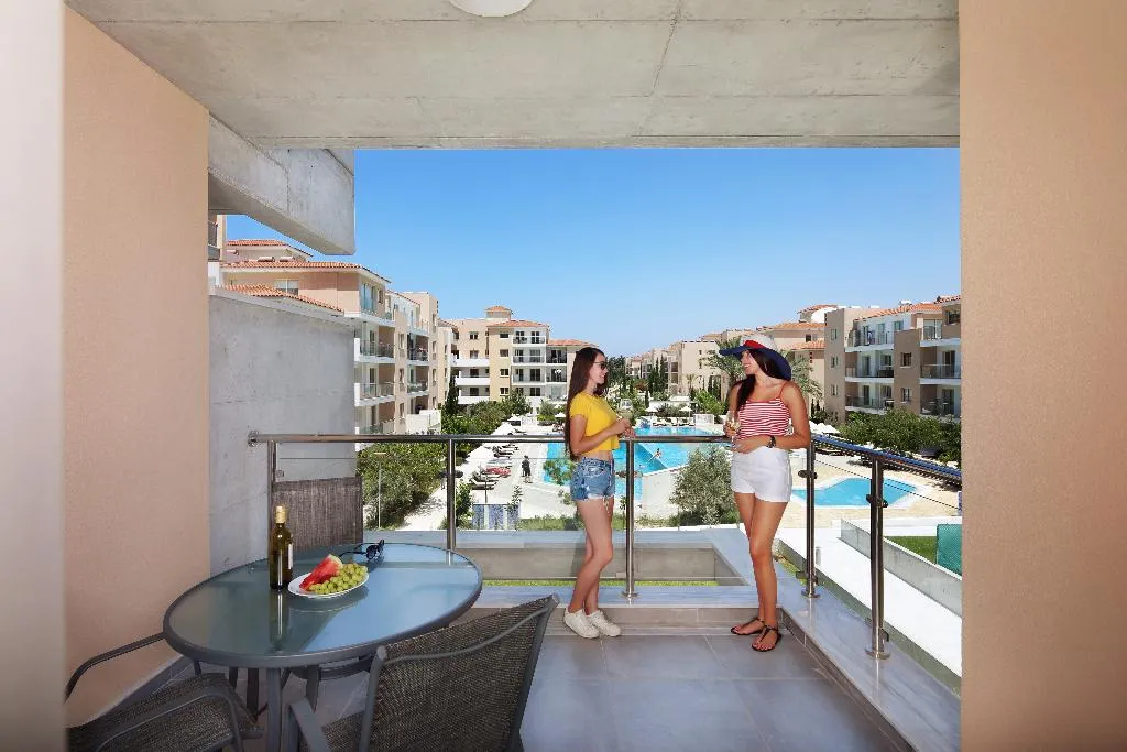 APARTMENT DELUXE ONE BEDROOM Room, Elysia Park, Cyprus