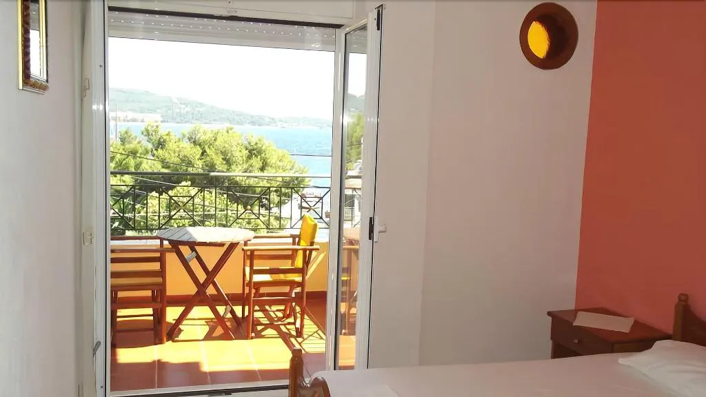 Room, Hotel Papagalos, Halkidiki