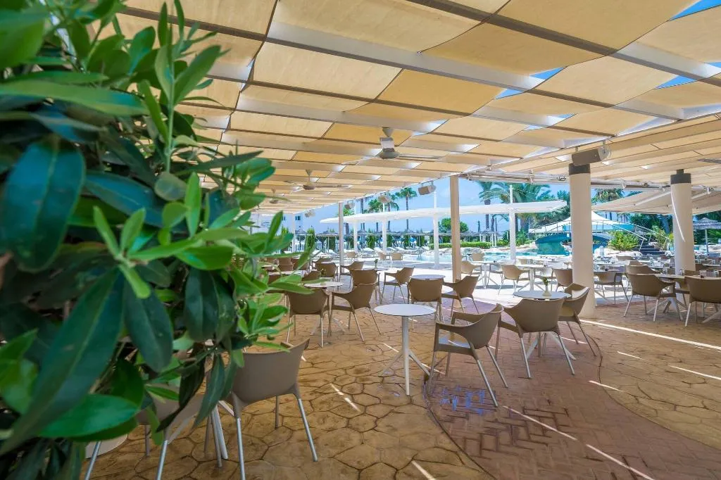 Restaurant, Tasia Maris Beach Hotel and Spa - Adults Only, Cyprus