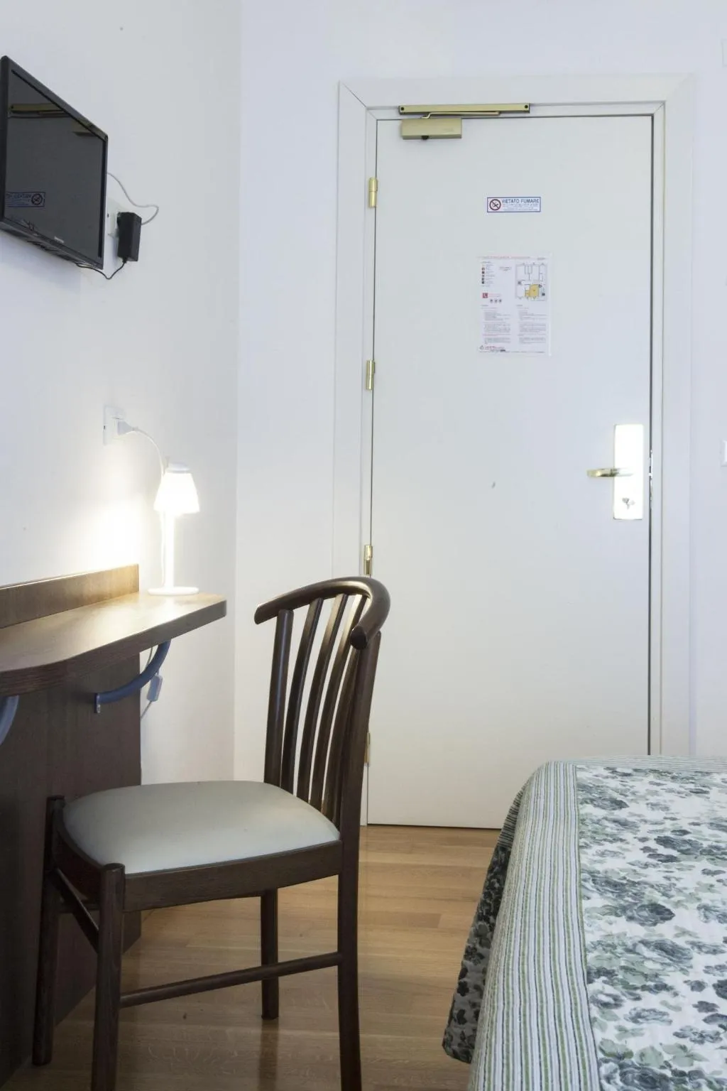 Room, Albergo Amalfi Milano, Milan