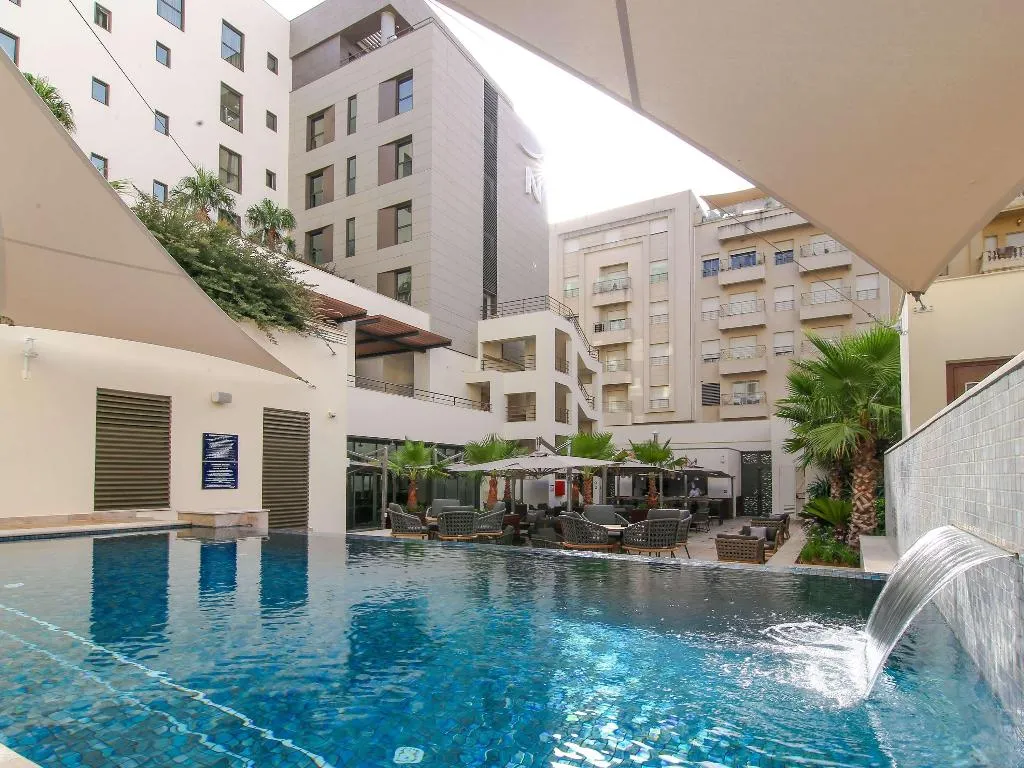 Pool, Novotel Tunis Lac, Tunisia