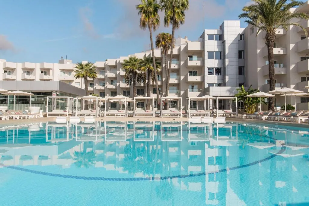 Pool, Hotel Garbi Ibiza & Spa, Ibiza