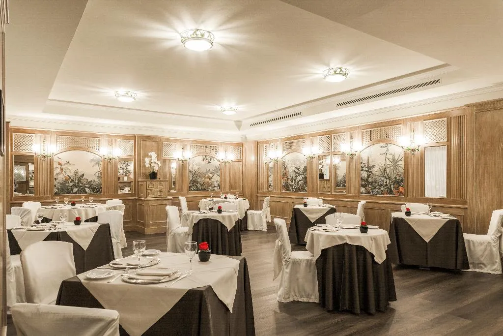 Restaurant, Doria Grand Hotel, Milan