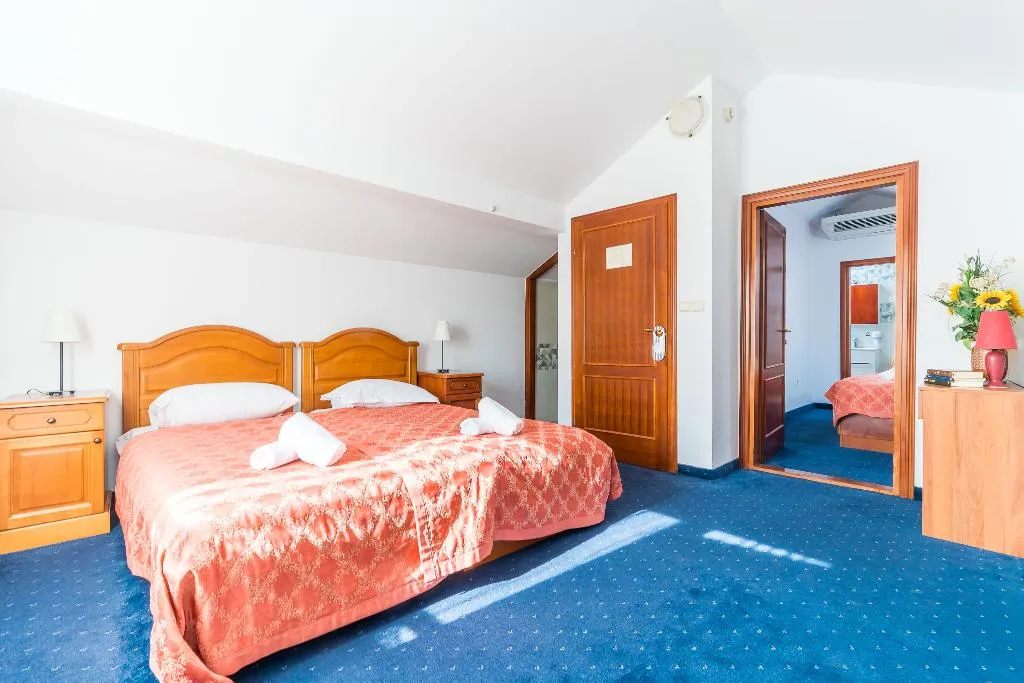 QUADRUPLE STANDARD Room, Dubrovnik, Dubrovnik