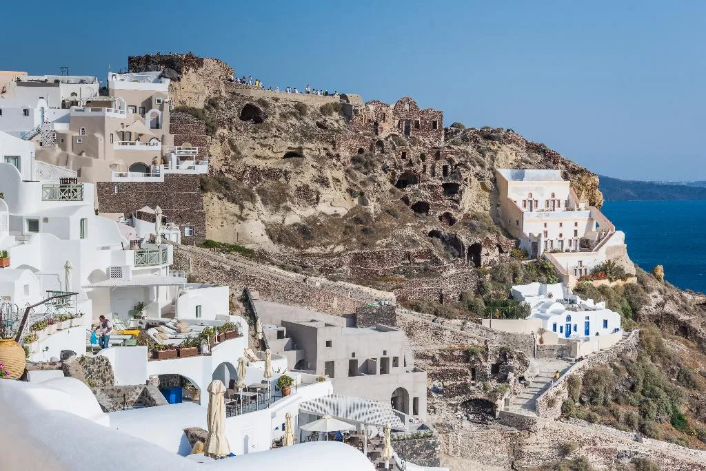 General view, Hyperion Oia Suites, Santorini