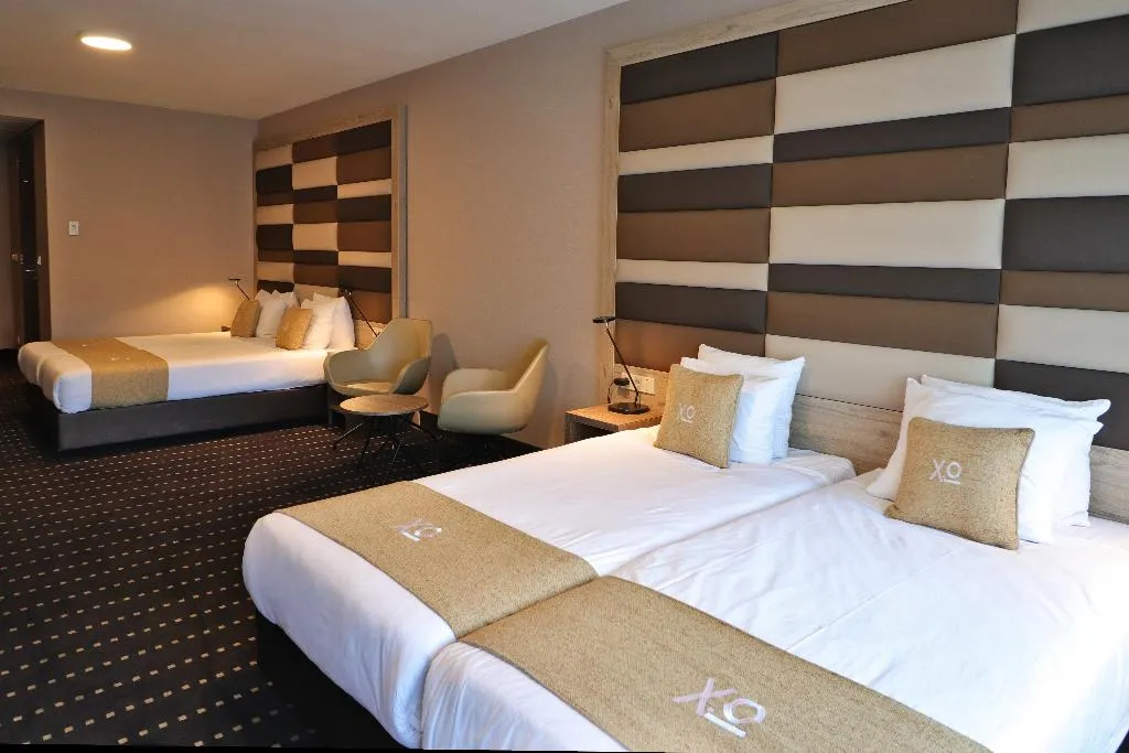 QUADRUPLE STANDARD Room, Xo Hotels Blue Square, Amsterdam