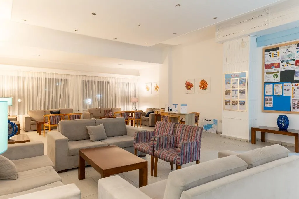 Lobby, Kefalos Damon Hotel Apts, Cyprus