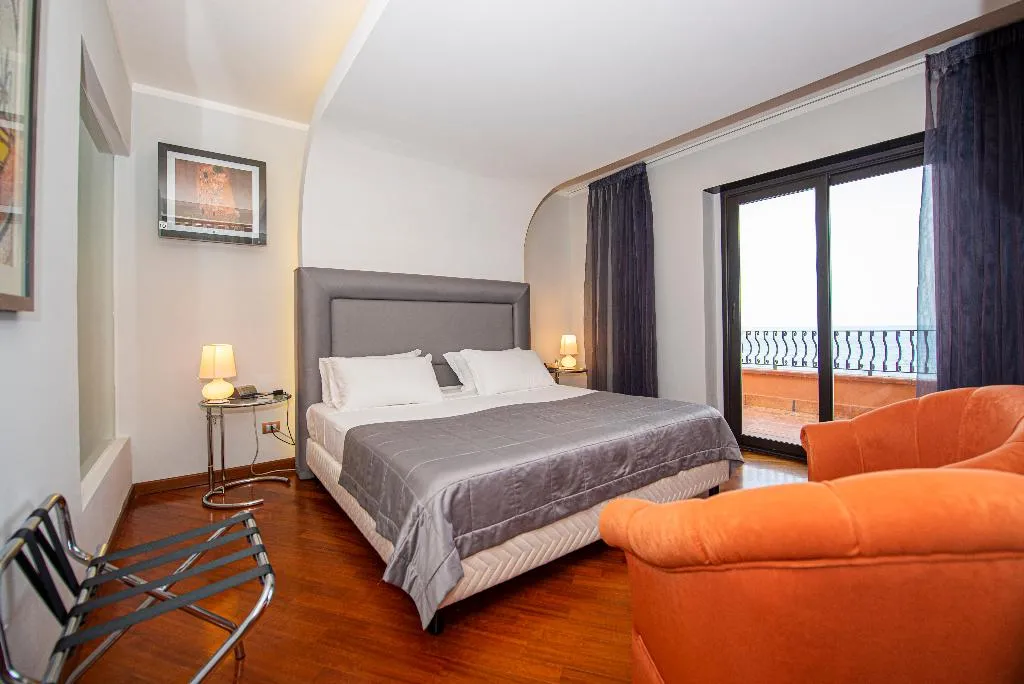 SUITE GRAND Room, Baia Taormina Hotel CDS Hotels, Taormina