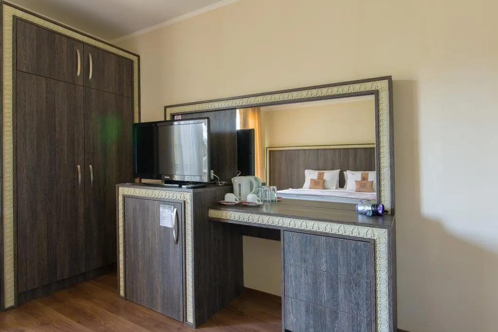 DOUBLE STANDARD Room, Argisht Palace, Varna