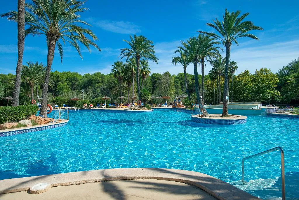 Pool, Exagon Park, Majorca