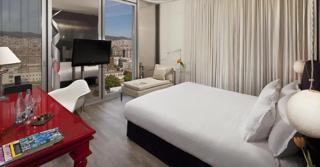 Room, Melia Barcelona Sky, Barcelona