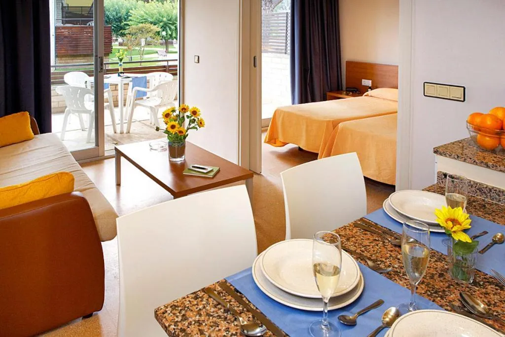 APARTMENT ECONOMY Room, Comtat Sant Jordi, Costa Brava