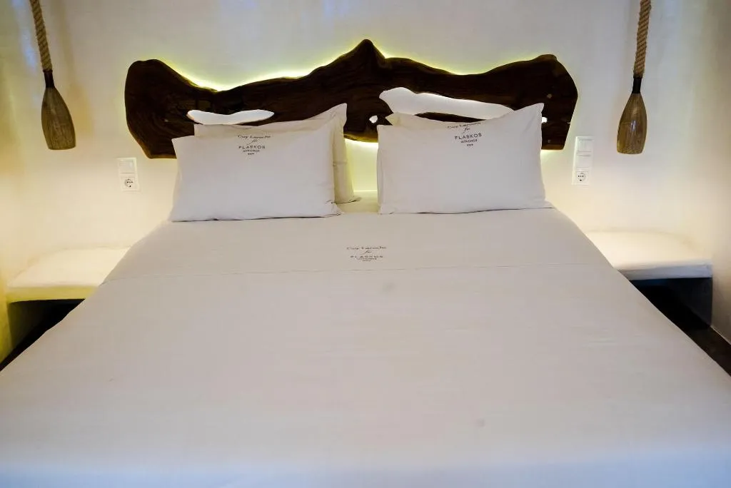 Room, Flaskos Suites, Mykonos