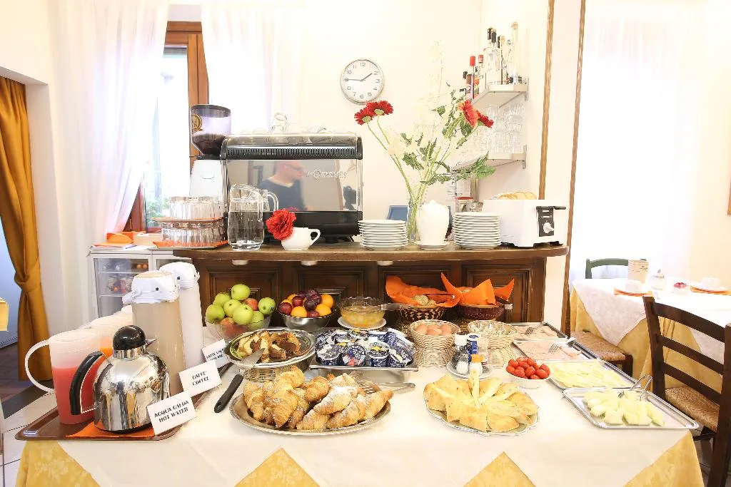 Restaurant, Casa Del Lago, Florence