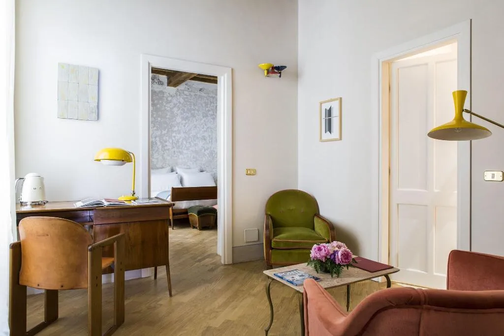 SUITE EXECUTIVE QUEEN BED Room, Hotel G-Rough, Rome