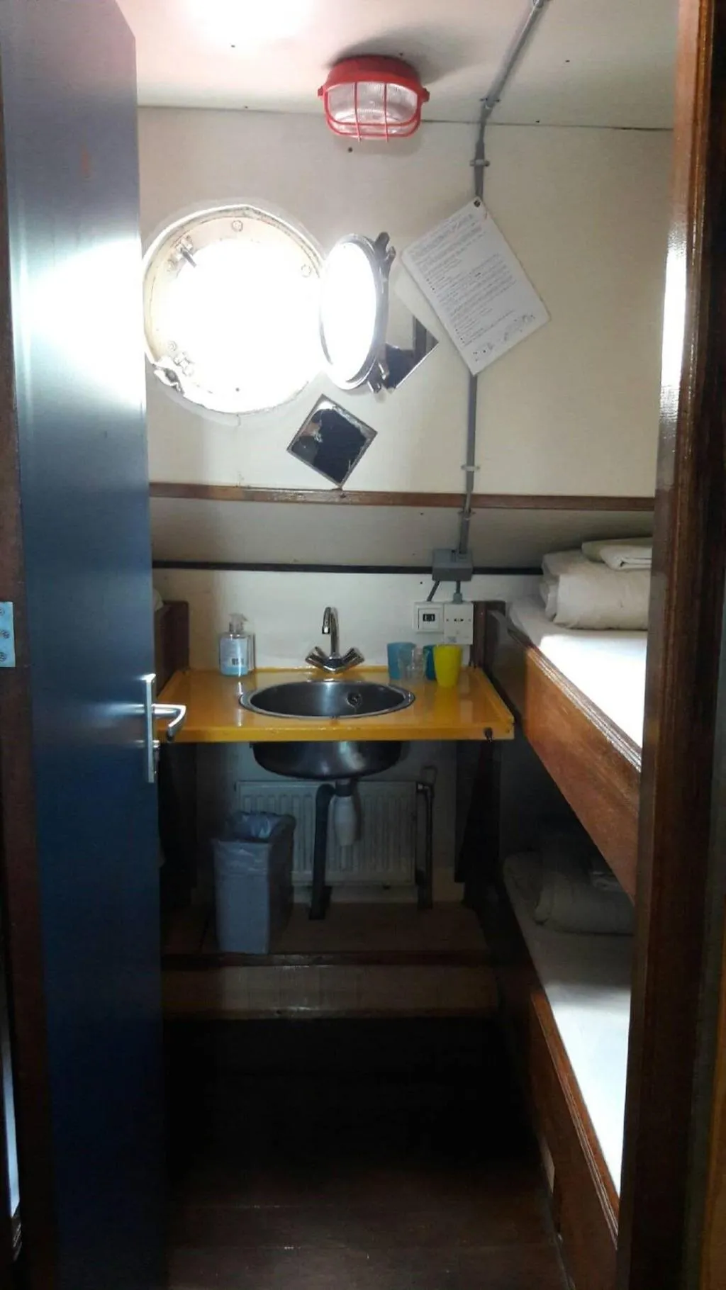 Room, Intersail Hostel Amsterdam, Amsterdam