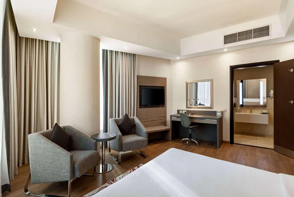 DOUBLE Accessible Room, Ramada By Wyndham Dubai Barsha Heights Ex AurisInn, Dubai
