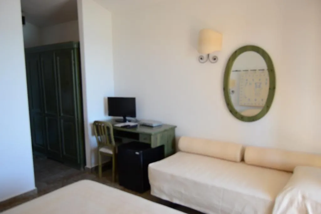 TRIPLE DELUXE SEA VIEW Room, Castello, Olbia