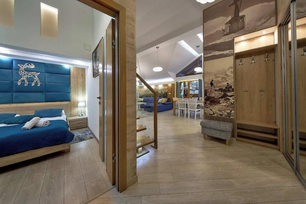 Room, ApartHotel Giewont, Krakow