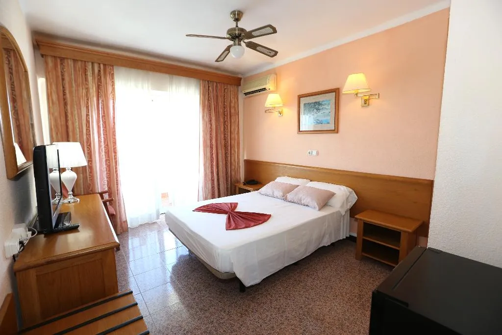 Double or Twin STANDARD Room, Manaus, Majorca