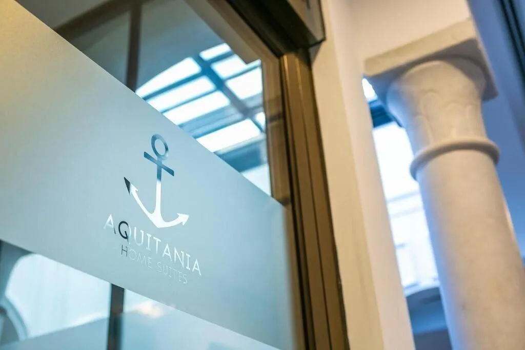 Lobby, Aquitania Home Suites, Seville