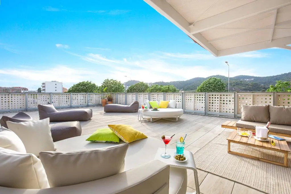 Terrace, Sumus Monteplaya, Costa Brava